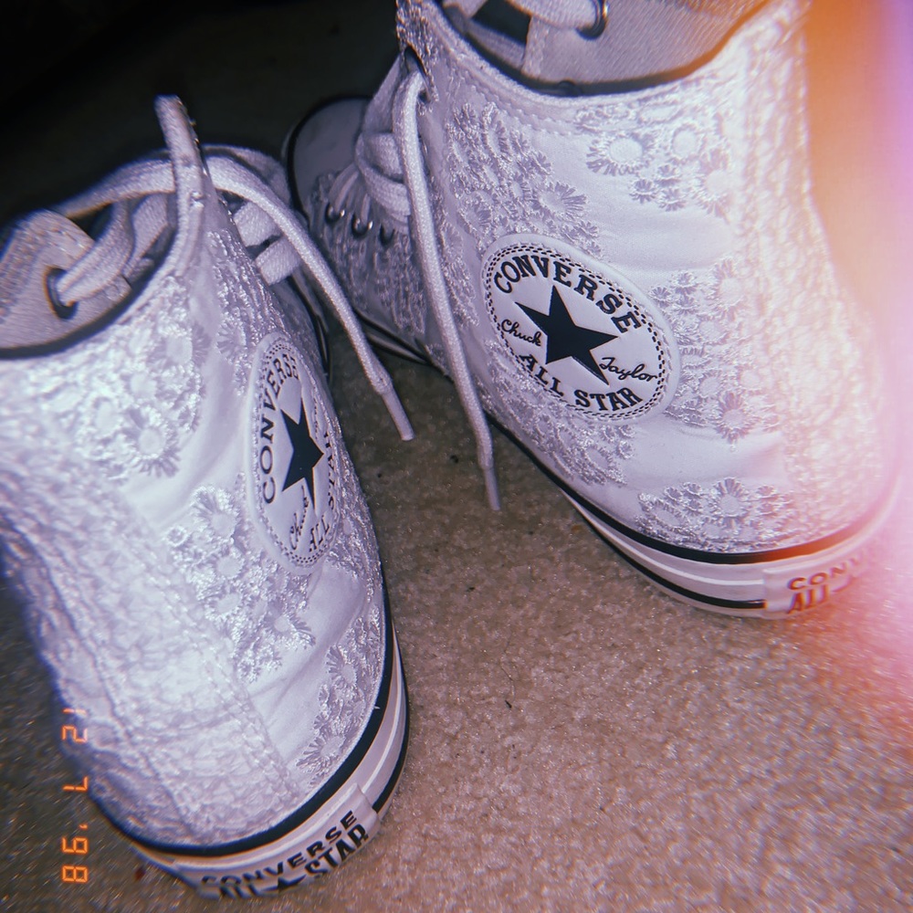 Converse
